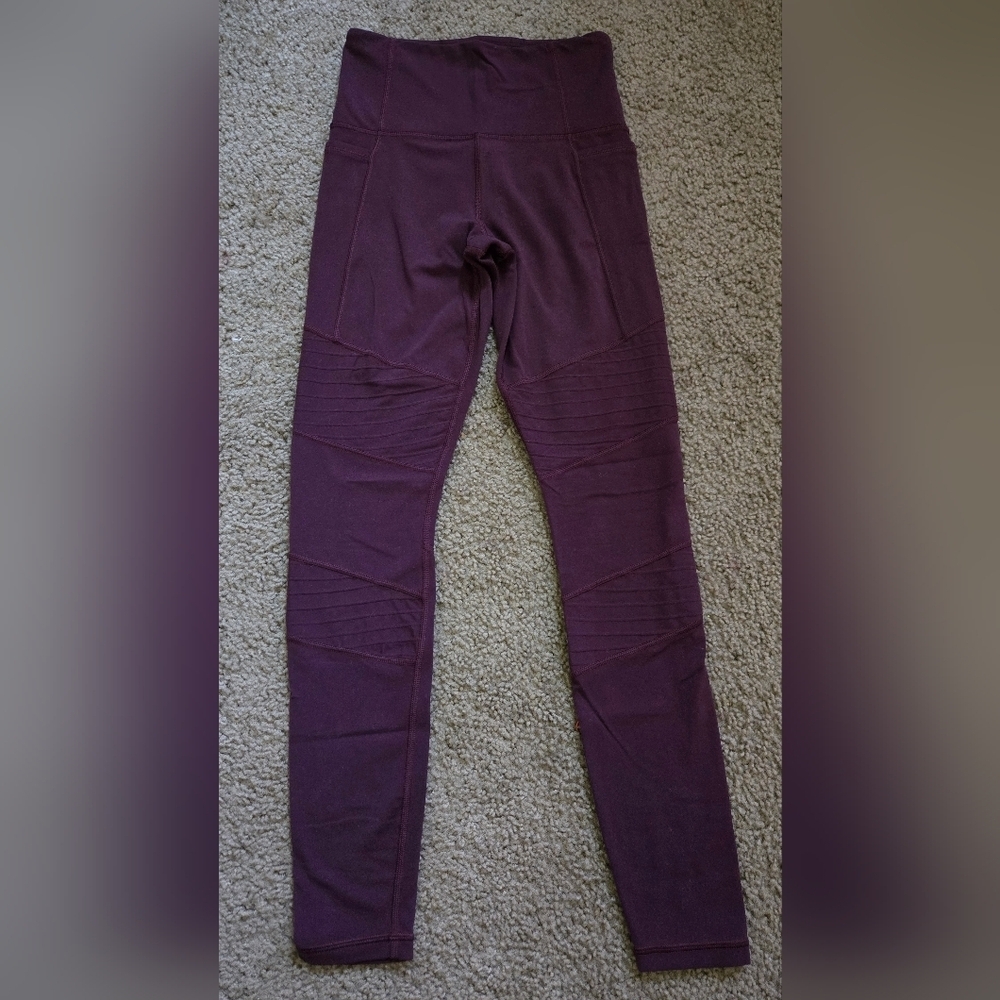 Athleta Inclination Moto Tight High Rise Burgundy Leggings Size XS - Picture 2 of 11